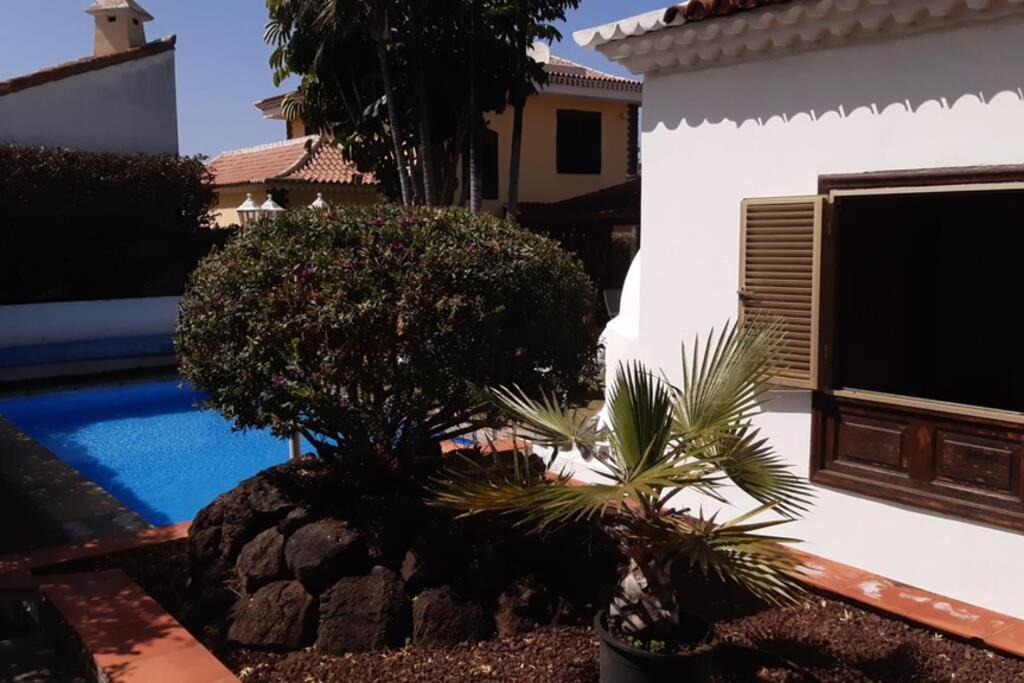 Villa La Paz Пуэрто-де-ла-Крус Экстерьер фото
